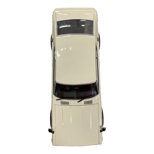 AUTOart (オートアート) 1/18 日産 スカイライン 2000GT-R (KPGC110) チューンド・バージョン ホワイ モデルカー