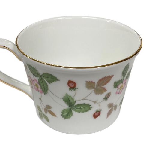 Wedgwood (ウェッジウッド) カップ&ソーサー ワイルドストロベリー ボーンチャイナ 2Pセット