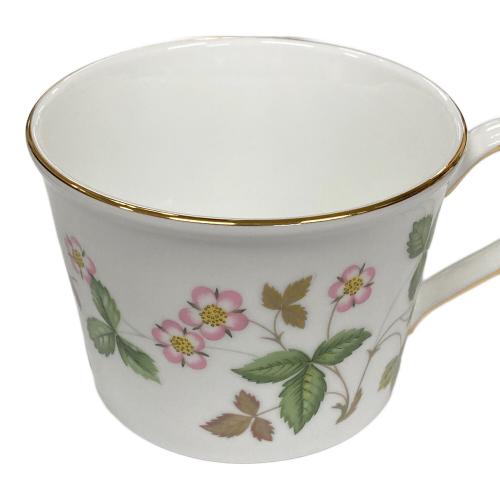 Wedgwood (ウェッジウッド) カップ&ソーサー ワイルドストロベリー ボーンチャイナ 2Pセット