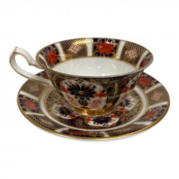 ROYAL CROWN DERBY (ロイヤルクラウンダービー) ティーカップ&ソーサー