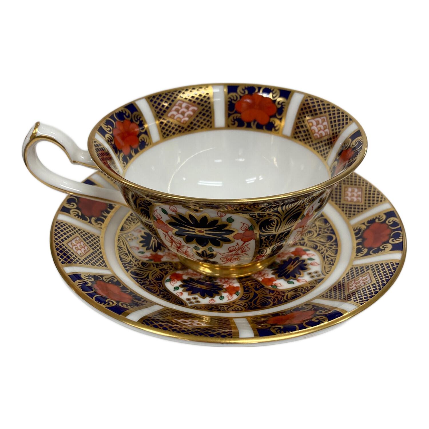 ROYAL CROWN DERBY (ロイヤルクラウンダービー) ティーカップ&ソーサー