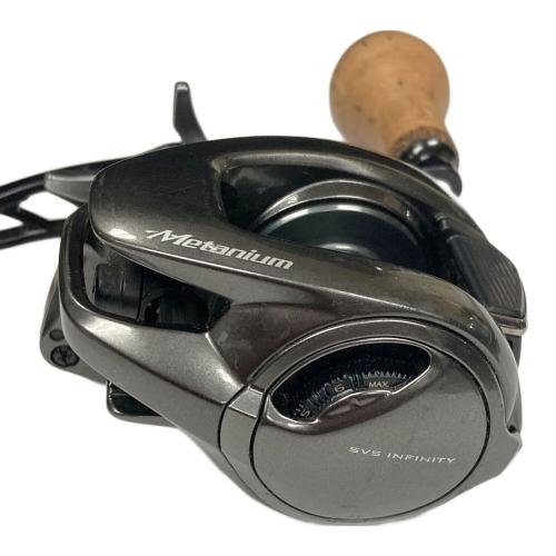 SHIMANO (シマノ) ベイトリール 20 Metanium（メタニウム） 04112B 右ハンドル