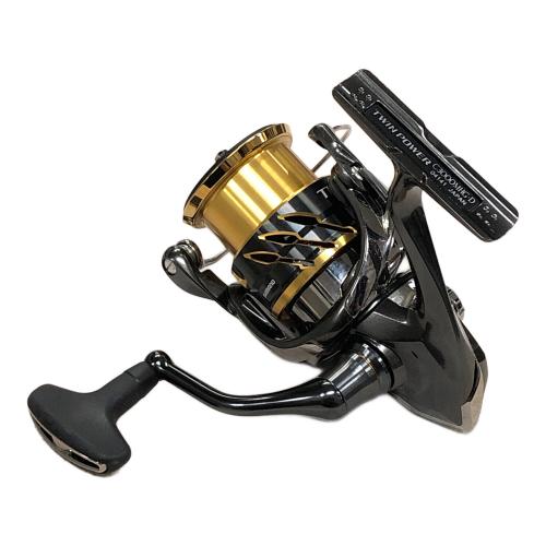SHIMANO (シマノ) スピニングリール 20 TWINPOWER （ツインパワー） C3000MHG 04141