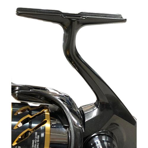 SHIMANO (シマノ) スピニングリール 20 TWINPOWER （ツインパワー） C3000MHG 04141