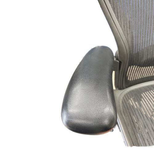 Herman Miller (ハーマンミラー) アーロンチェアクラシック AE123AWB ブラック