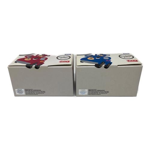 MEDICOM TOY（メディコムトイ） TAKARA TOMY（タカラトミー） BEAR BRICK (ベアブリック) モダンペット チョロQ 2点セット フィギュア