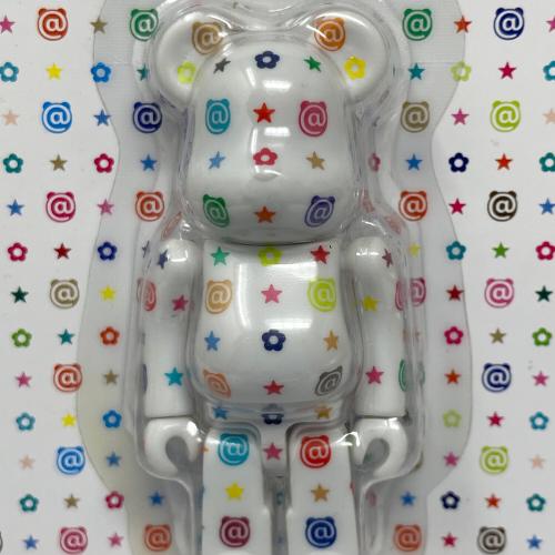 MEDICOM TOY（メディコムトイ） BEAR BRICK (ベアブリック) MEDICOM TOY MANUAL VOLUME Ⅱ（メディコムトイ マニュアル ボリューム 2） 15周年記念 フィギュア