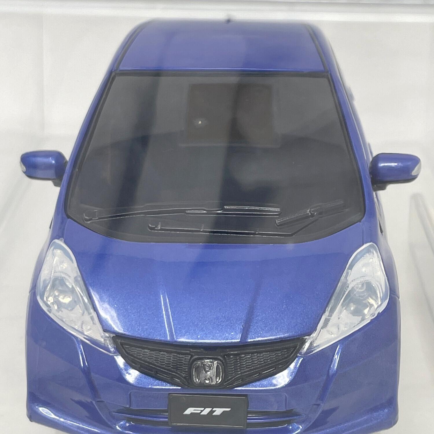HONDA（ホンダ） FIT（フィット） アズールブルー・メタリック モデル