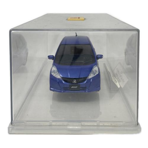 HONDA（ホンダ） FIT（フィット） アズールブルー・メタリック モデルカー