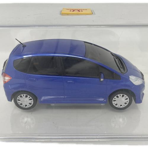 HONDA ホンダフィット　アズールブルーメタリック　モデルカー　　サンプル HONDA（ホンダ） FIT（フィット） アズールブルー・メタリック モデル