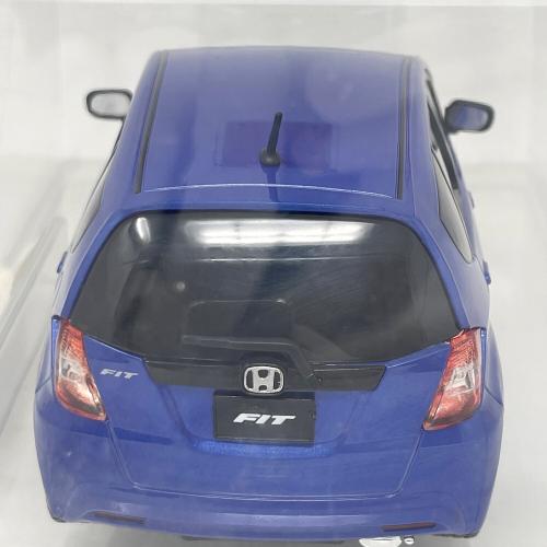 HONDA（ホンダ） FIT（フィット） アズールブルー・メタリック モデル