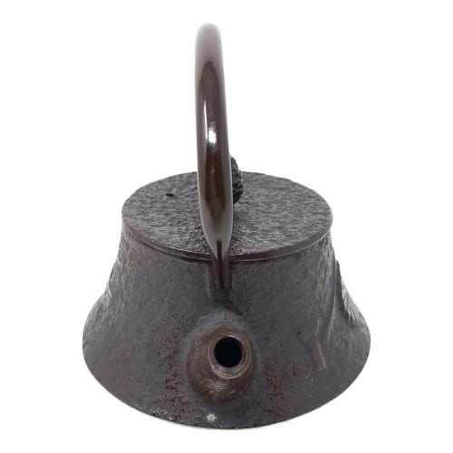 南部鉄器 (ナンブテッキ) 鉄瓶