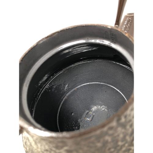 南部鉄器 (ナンブテッキ) 鉄瓶