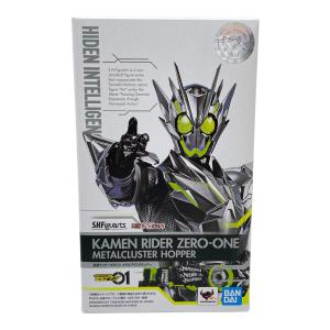 BANDAI (バンダイ) 仮面ライダーゼロワン メタルクラスタホッパー フィギュア S.H.Figuarts
