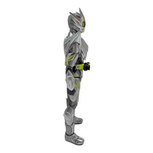 BANDAI (バンダイ) 仮面ライダーゼロワン メタルクラスタホッパー フィギュア S.H.Figuarts