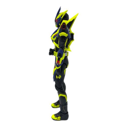 BANDAI (バンダイ) 仮面ライダーゼロワン シャイニングアサルトホッパー フィギュア S.H.Figuarts