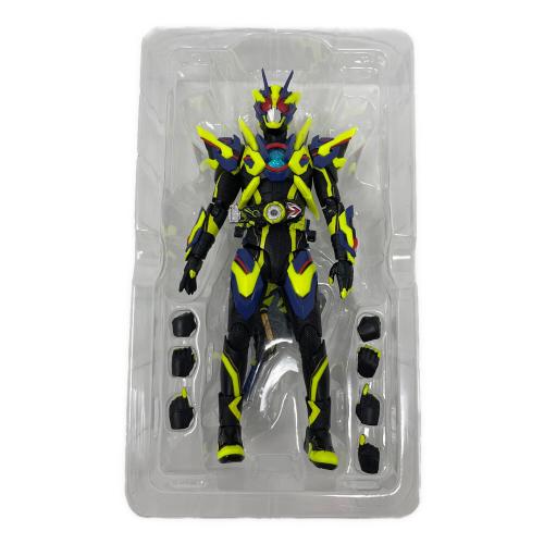 BANDAI (バンダイ) 仮面ライダーゼロワン シャイニングアサルトホッパー フィギュア S.H.Figuarts