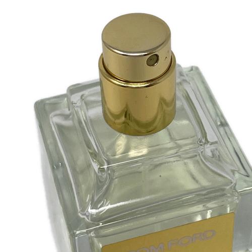 TOM FORD (トムフォード)  ホワイト スエード オード パルファム スプレィ 30ml