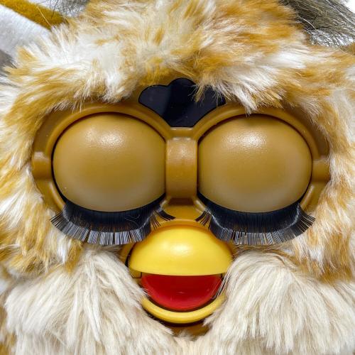 TOMY (トミー)  furby（ファービー） フィギュア