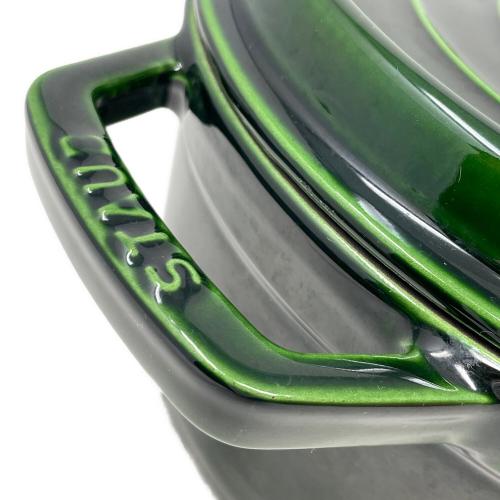 Staub (ストウブ) 鋳物ホーロー鍋 ピコ・ココット 両手鍋 22㎝ グリーン