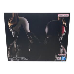 BANDAI（バンダイ） 仮面ライダークウガ 九郎ヶ岳の死闘セット フィギュア S.H.Figuarts 真骨彫製法