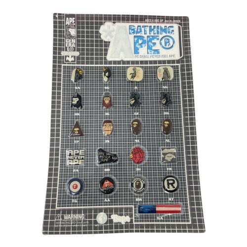 A BATHING APE (アベイシングエイプ) ピンバッジ 21個セット