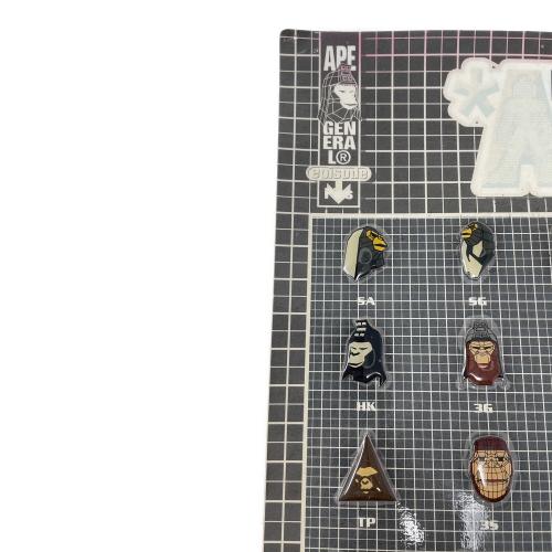 A BATHING APE (アベイシングエイプ) ピンバッジ 21個セット