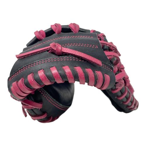 KUBOTA SLUGGER（久保田スラッガー） キャッチャーミット ブラック×ピンク