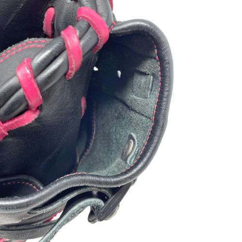 KUBOTA SLUGGER（久保田スラッガー） キャッチャーミット ブラック×ピンク