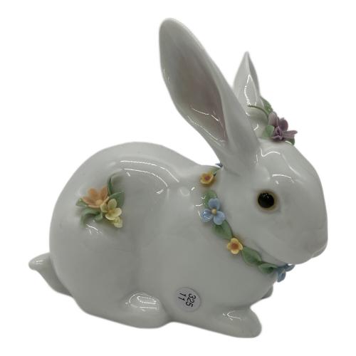 LLADRO (リヤドロ) 花飾りの白うさぎ フィギュア