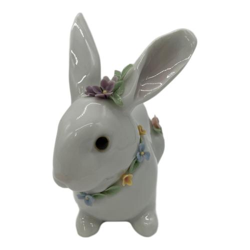 LLADRO (リヤドロ) 花飾りの白うさぎ フィギュア