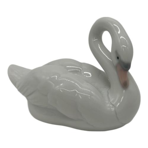 LLADRO (リヤドロ) エレガントスワン フィギュア