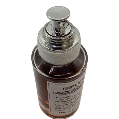 Maison Margiela (メゾンマルジェラ) バイ ザ ファイヤープレイス By the Fireplace　30ml 残量80%-99% レプリカ オードトワレ