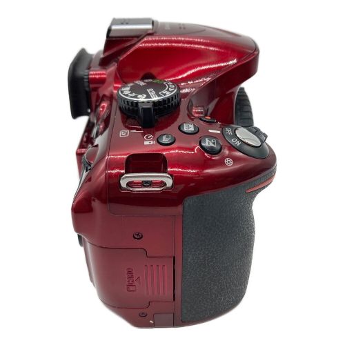 Nikon (ニコン) デジタル一眼レフカメラ レンズセット D5200 18-55 VR