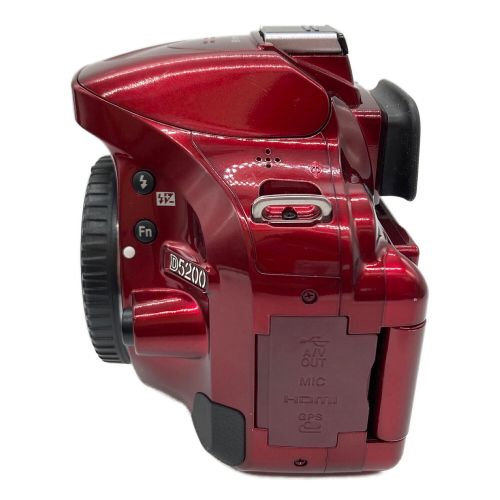 幅広type Nikon D5200 18-55VR レンズキット RED | mcshoescolombia.com.co