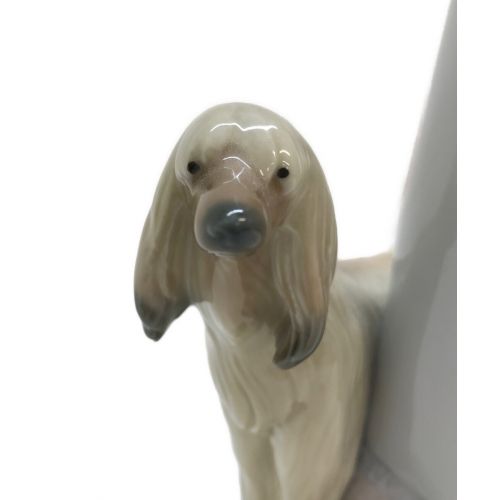 LLADRO (リヤドロ) フィギュリン 『犬と散歩』 No.1537｜トレファクONLINE