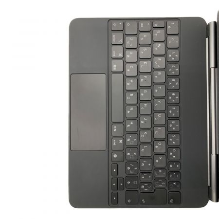 Apple (アップル) Magic Keyboard 11インチiPad Pro(第4/3/2/1世代)・iPad Air(第5/4世代)用 MXQT2J/A