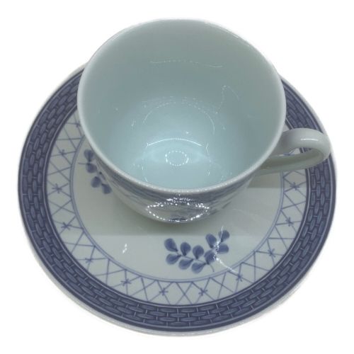 ROYAL COPENHAGEN (ロイヤル・コペンハーゲン) カップ&ソーサー トランクエバー