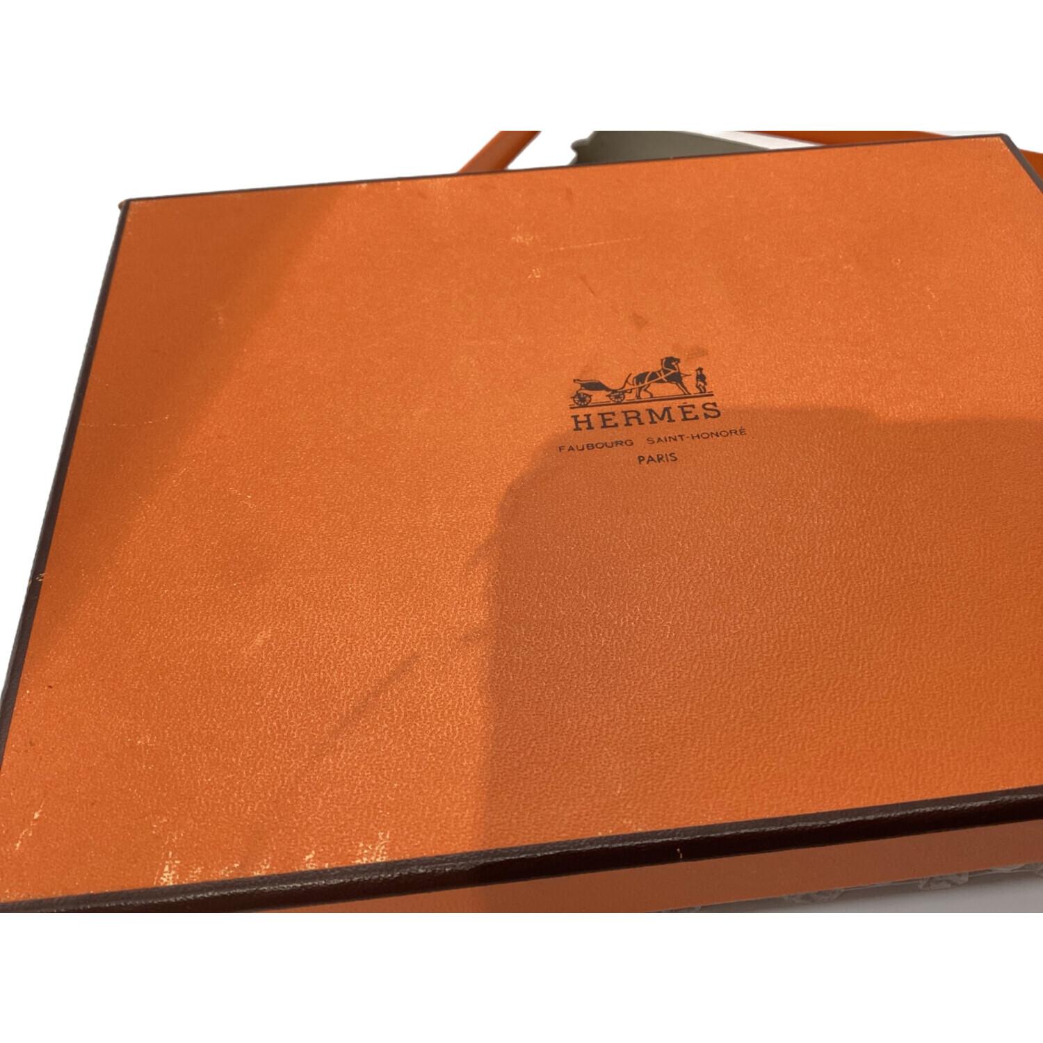 エルメス ミニアッシュ フィッシュトレイ 4客 HERMES (エルメス) アッシュトレイ トランプ 4枚セット｜トレファクONLINE