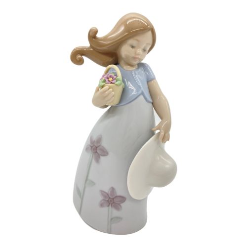 LLADRO (リヤドロ) フィギュリン 8043 リトル・バイオレット 紫の服を着た少女