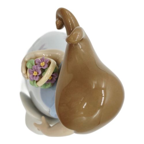 LLADRO (リヤドロ) フィギュリン 8043 リトル・バイオレット 紫の服を着た少女