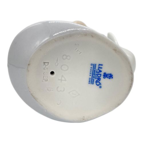 LLADRO (リヤドロ) フィギュリン 8043 リトル・バイオレット 紫の服を着た少女