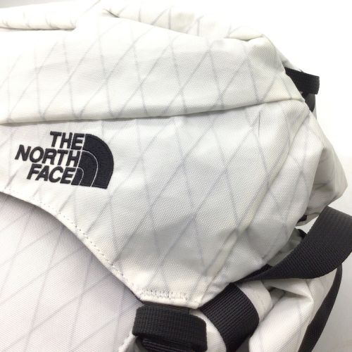 THE NORTH FACE (ザ ノース フェイス) バックパック ホワイト SUMMIT SERIES Cobra 60 XP NM61753