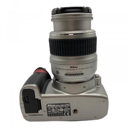 Nikon (ニコン) デジタル一眼レフカメラ D40 ダブルズームキット（af-s