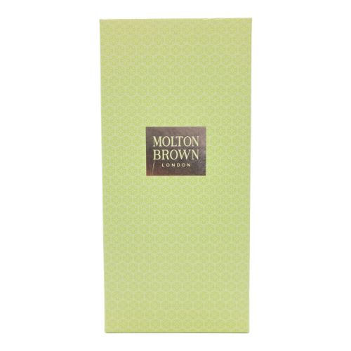 molton brown (モルトブラウン) ルームフレグランス デューイ リリー オブ ザ バリー アロマリード 150ml