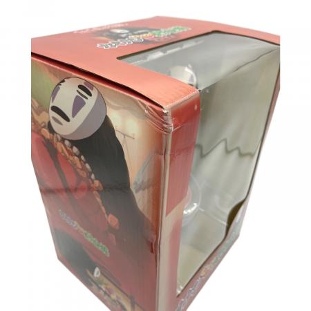 千と千尋の神隠し カオナシむしゃむしゃ貯金箱｜トレファクONLINE