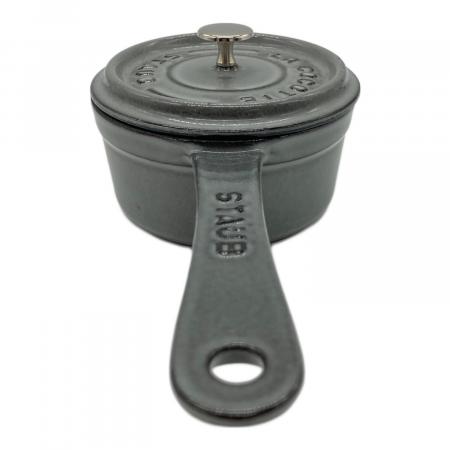 Staub (ストウブ) スモール ソースパン 10cm グレー 鋳鉄｜トレファク