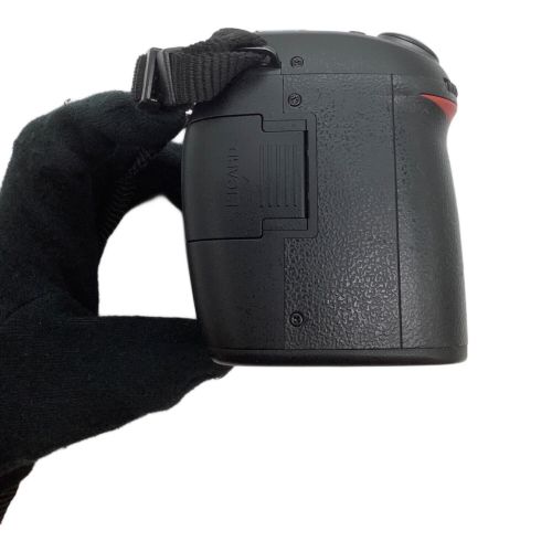 Nikon (ニコン) デジタルカメラ 別売りシャッターボタン・変倍アングルファインダー(DR-6)付 ベタツキ有 D80 2022546