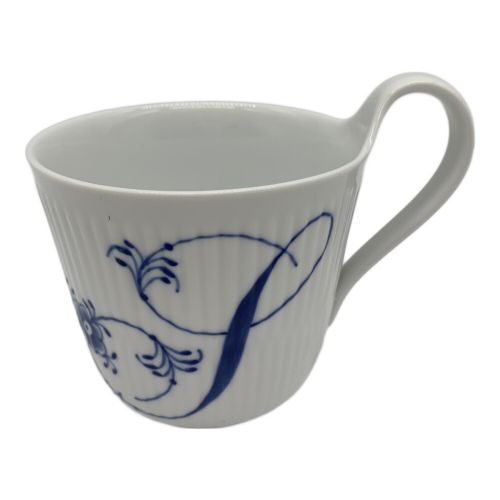 ROYAL COPENHAGEN (ロイヤル・コペンハーゲン) 洋食器 アルファベットマグ
