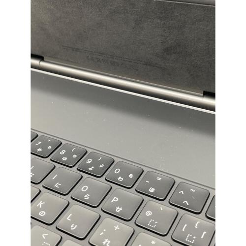 Apple (アップル) MAGIC KEYBOARD A2480 MJQK3J/A 13インチiPad Air（M2）用Magic Keyboard